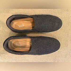 Slip on shoes
